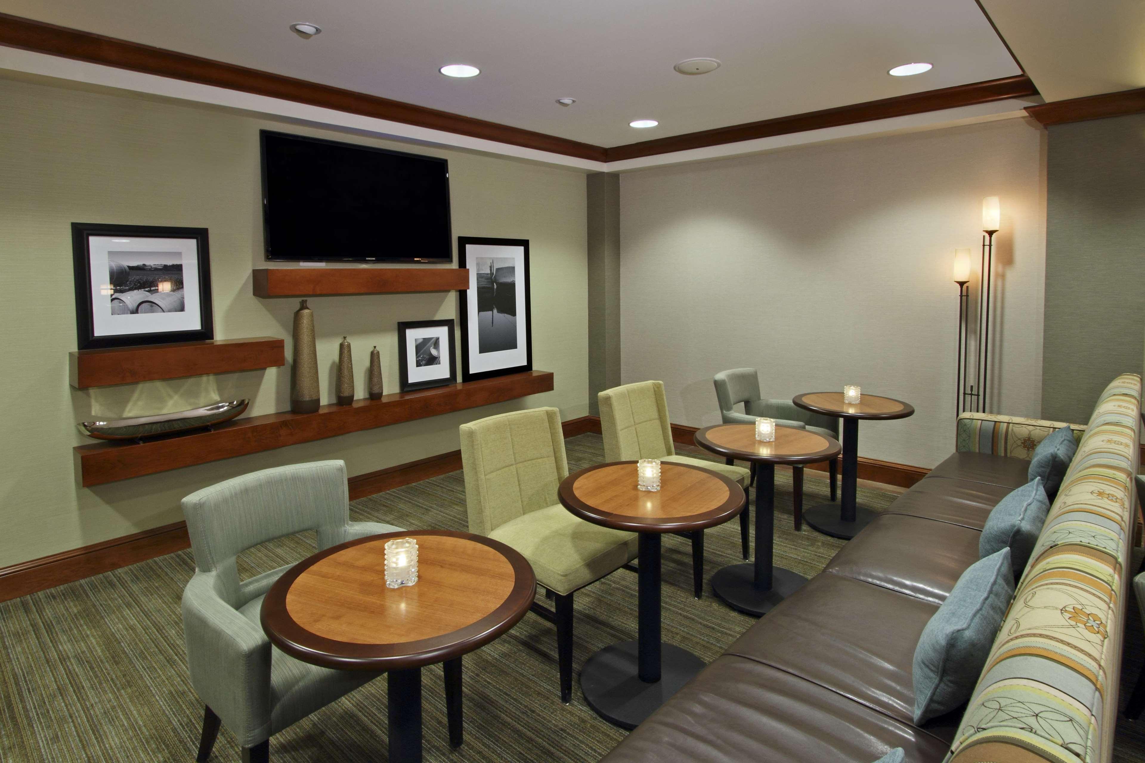Hampton Inn Princeton Bagian luar foto
