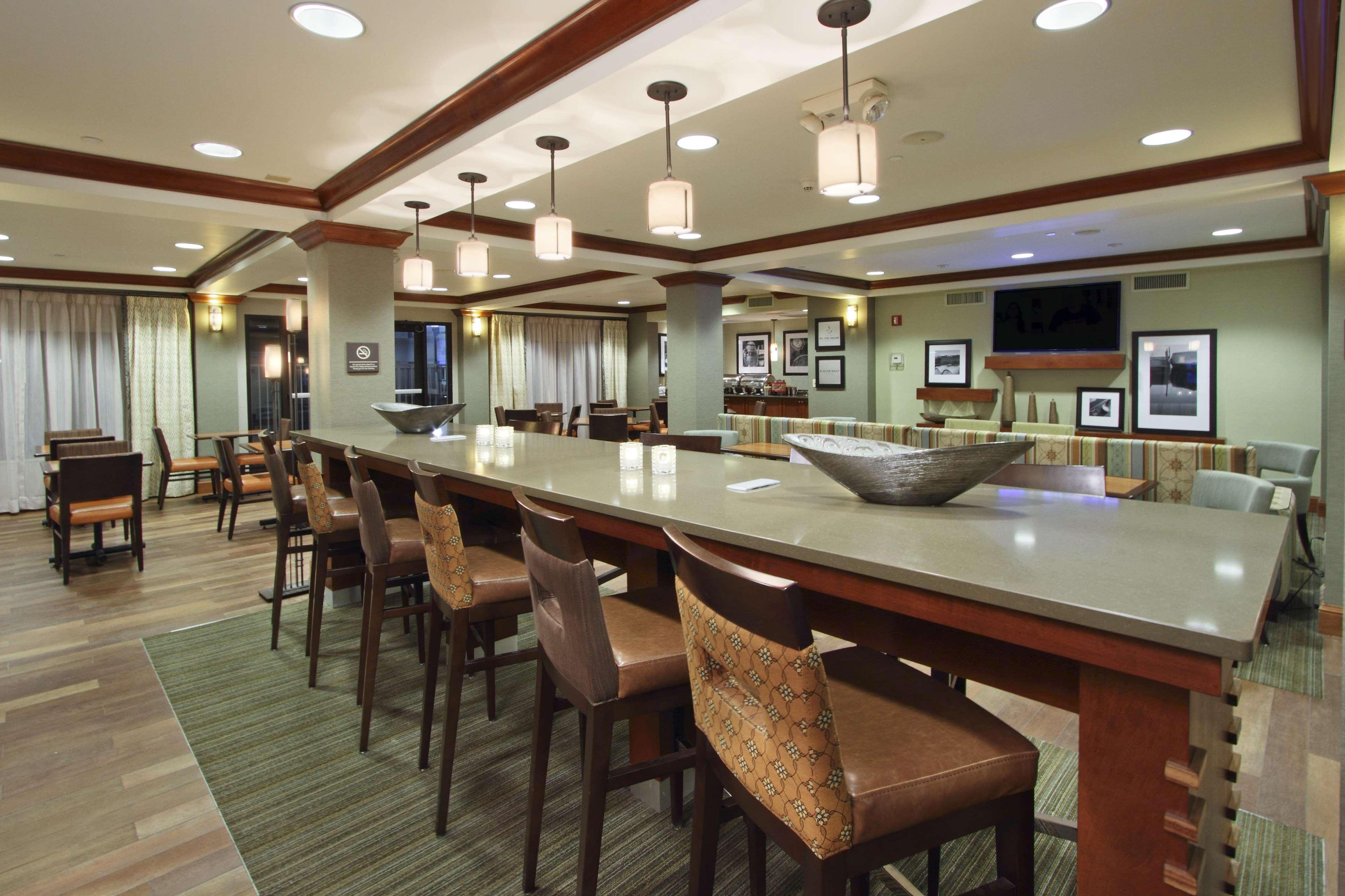 Hampton Inn Princeton Bagian luar foto